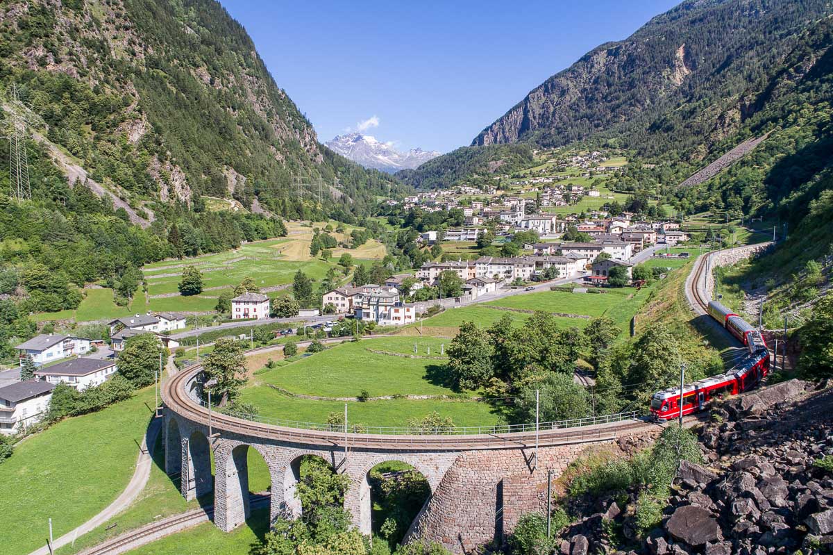 米蘭出發週邊景點推薦|伯連納列車