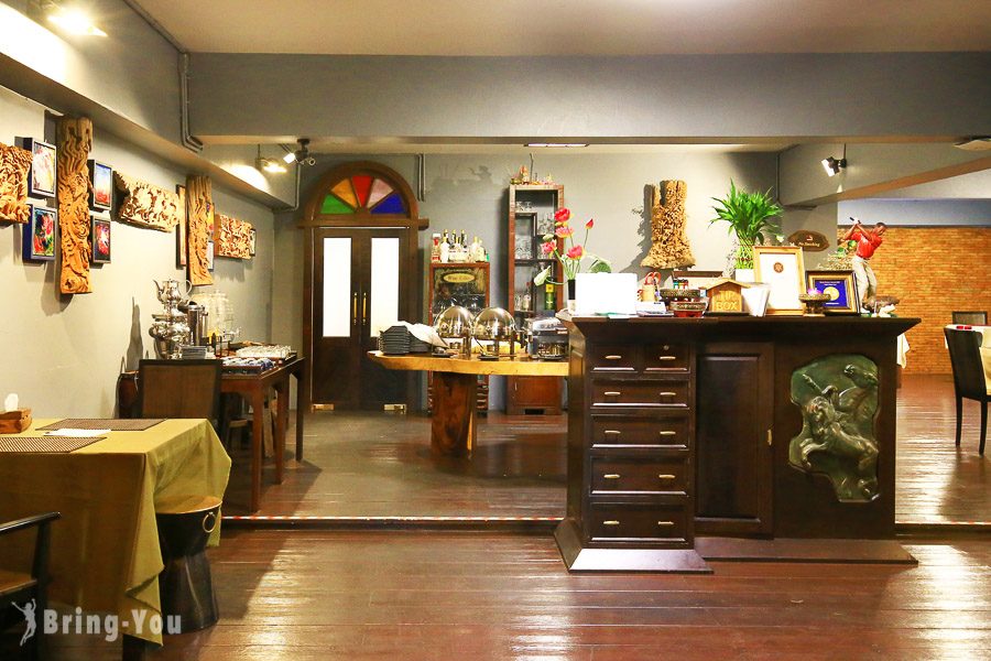 清迈夜市酒店(Night Bazaar Inn)