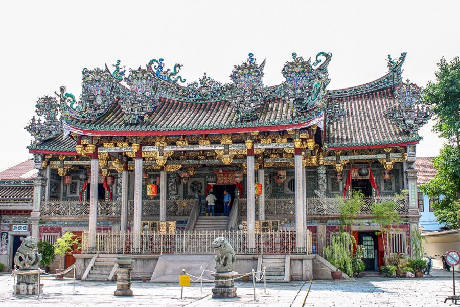 龍山堂邱公司