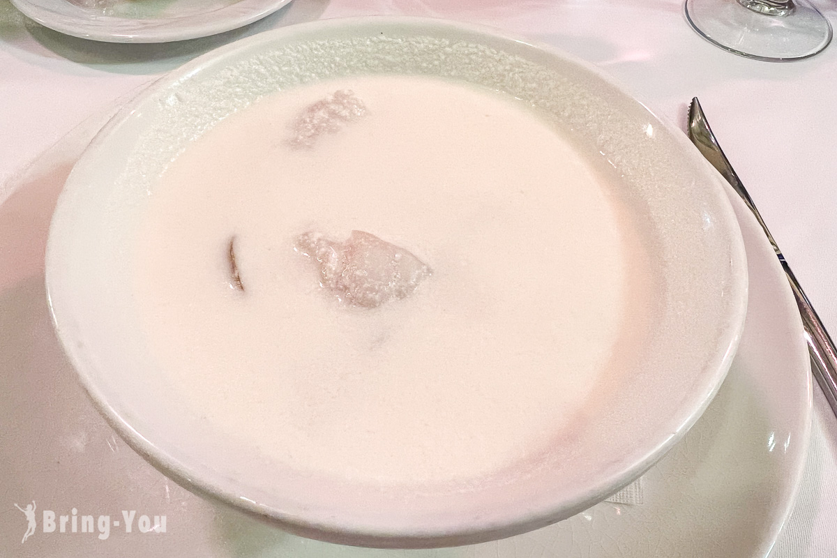 格拉納達主教座堂附近燉牛尾餐廳|Restaurante Oliver