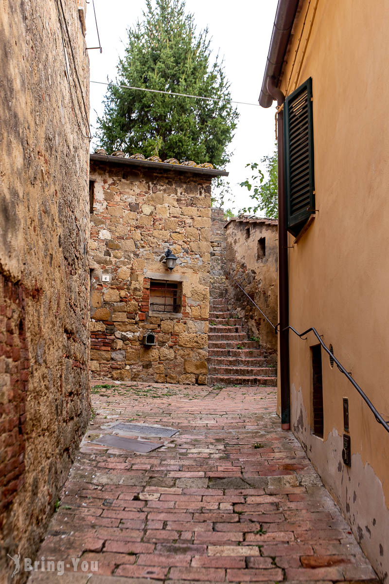 Monticchiello 小镇