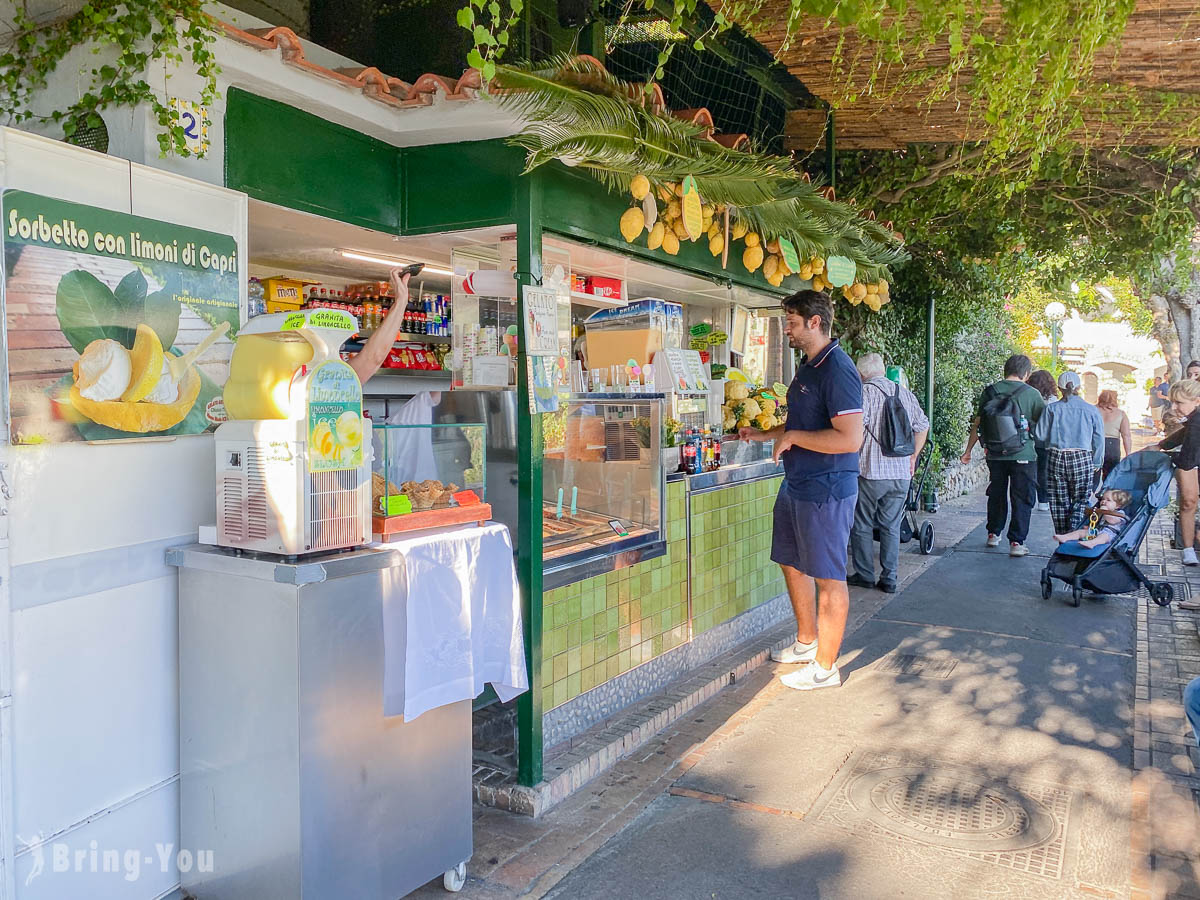 Tizzano's kiosk