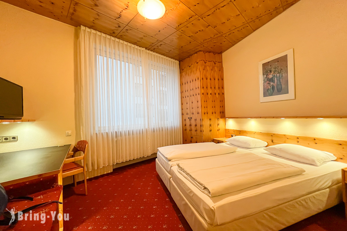 斯图加特中央车站饭店推荐|Hotel Rieker Stuttgart Hauptbahnhof 评价