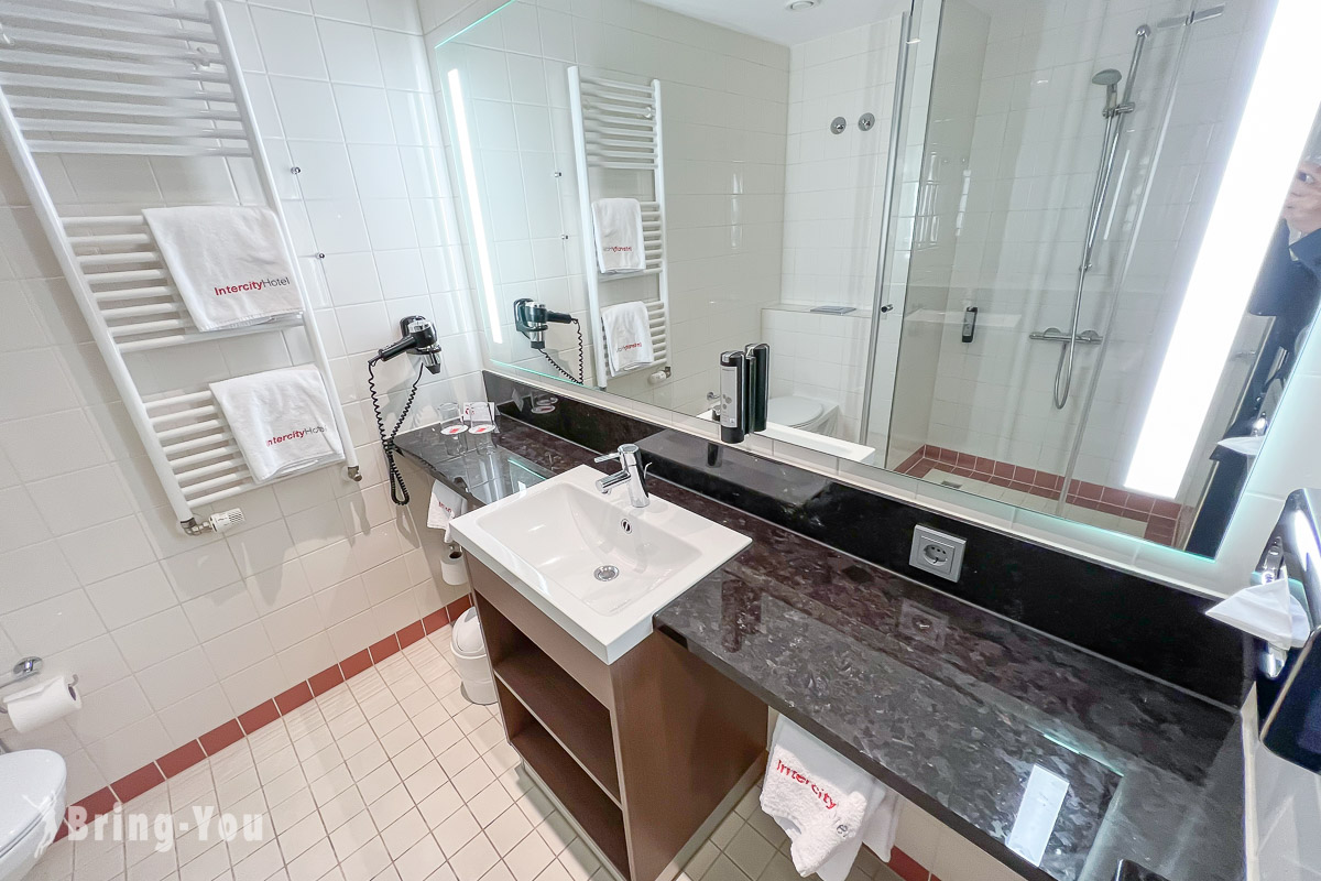 柏林中央車站旁平價飯店推薦|IntercityHotel Berlin Hauptbahnhof 評價