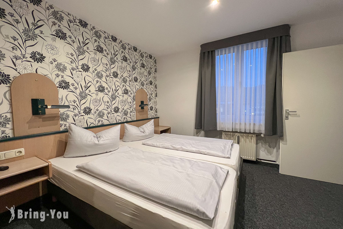 烏茲堡車站飯店推薦|Hotel Regina 評價