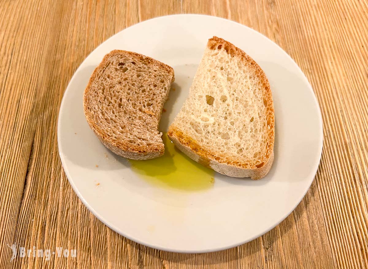 佛罗伦斯中央车站附近美食餐厅|Ristorante Brandolino餐前面包