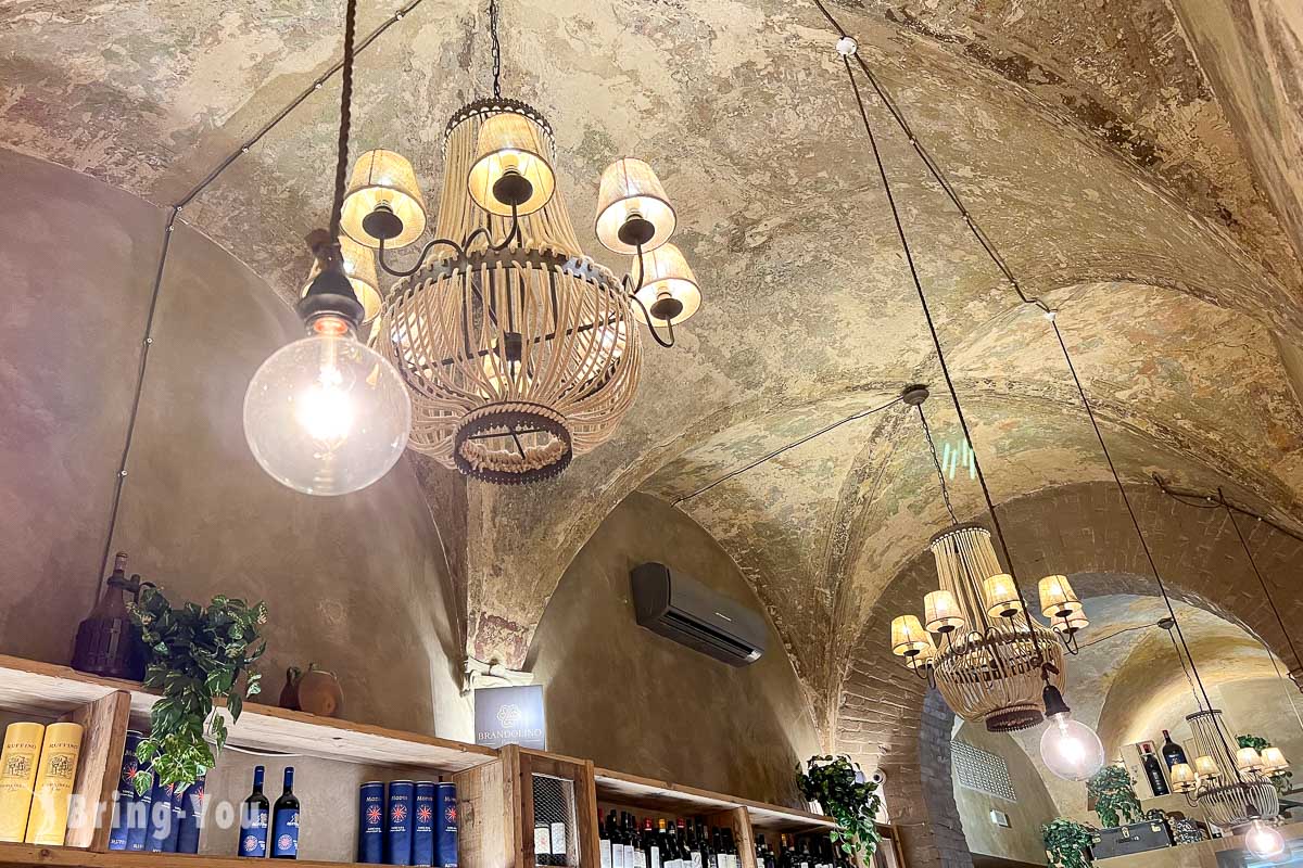佛罗伦斯中央车站附近美食餐厅|Ristorante Brandolino用餐环境
