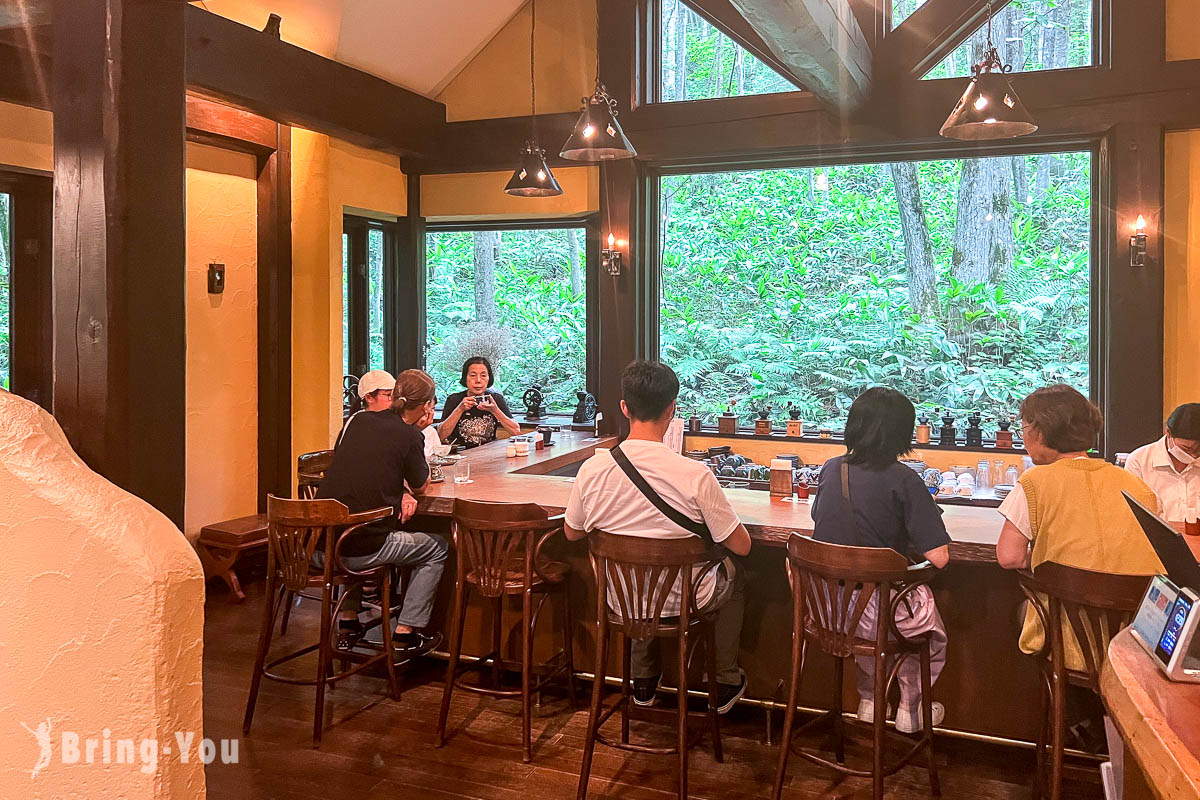 富良野森林精靈露台美食|森之時計咖啡屋