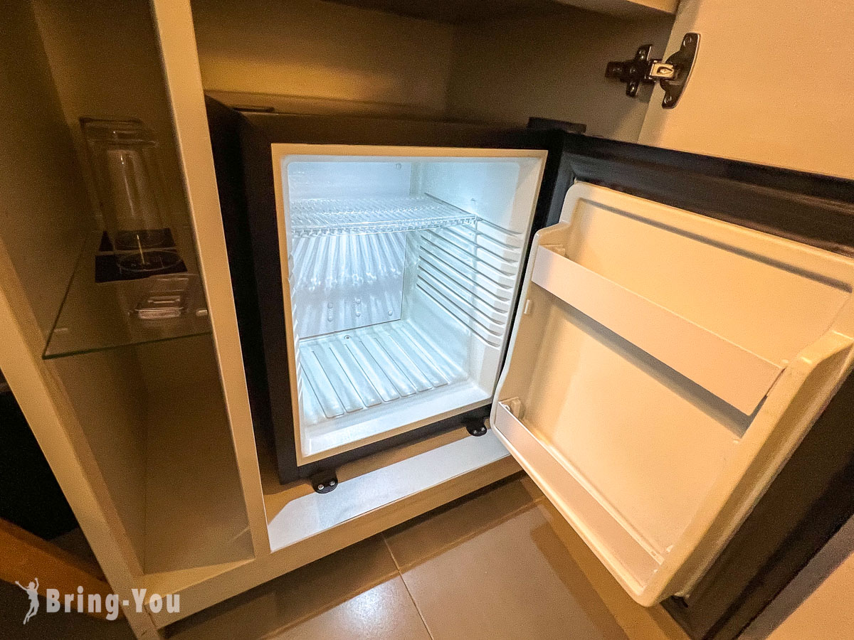 NYX Hotel Milan 冰箱|米蘭中央車站四星級飯店雙人房