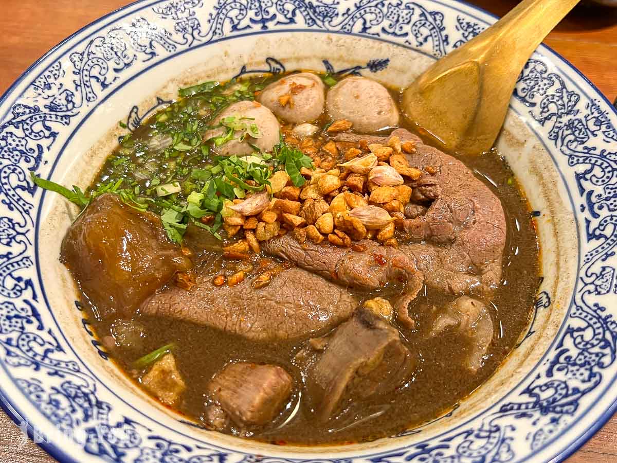 Thong Smith 通思密船麵