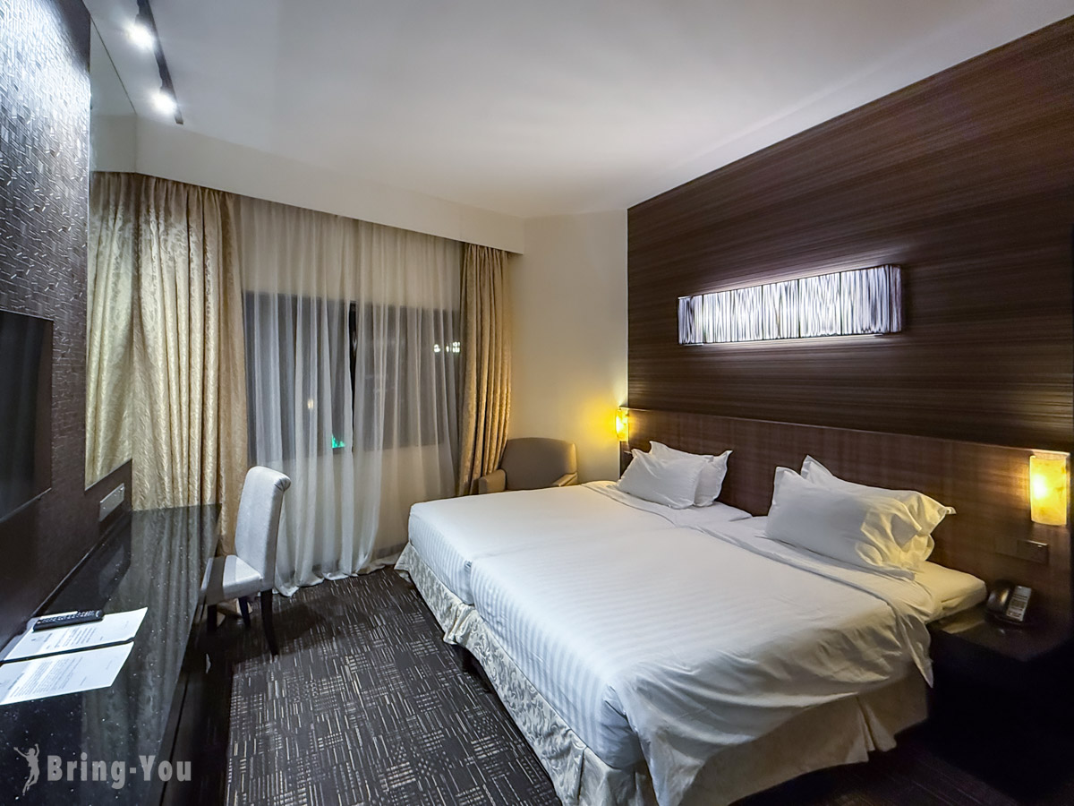 【新加坡皇后飯店 Hotel Royal Queens 評價】地鐵武吉士站Bugis附近平價住宿推薦