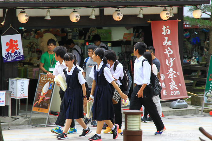 【日本关西见闻录】吵闹的日本学生＆日本民宅体验＆骑脚踏车的宅配？