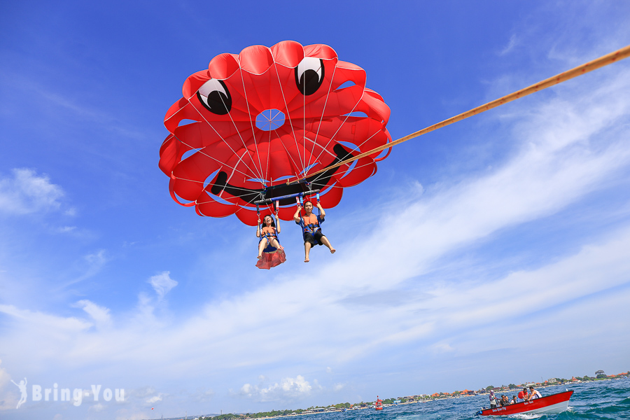 【峇里岛】南湾必玩水上活动：拖曳伞从天空俯瞰海岛 & 海龟岛与海龟近距离接触