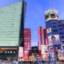 【心斋桥购物必买】2025 最新大阪心斋桥筋商店街逛街攻略！必买药妆&必吃美食&好逛 Uniqlo、H&M、Zara 都在这