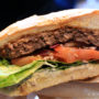 【新西兰皇后镇美食】Fergburger：CNN评比世界最好吃汉堡，好吃满分巨型汉堡推荐
