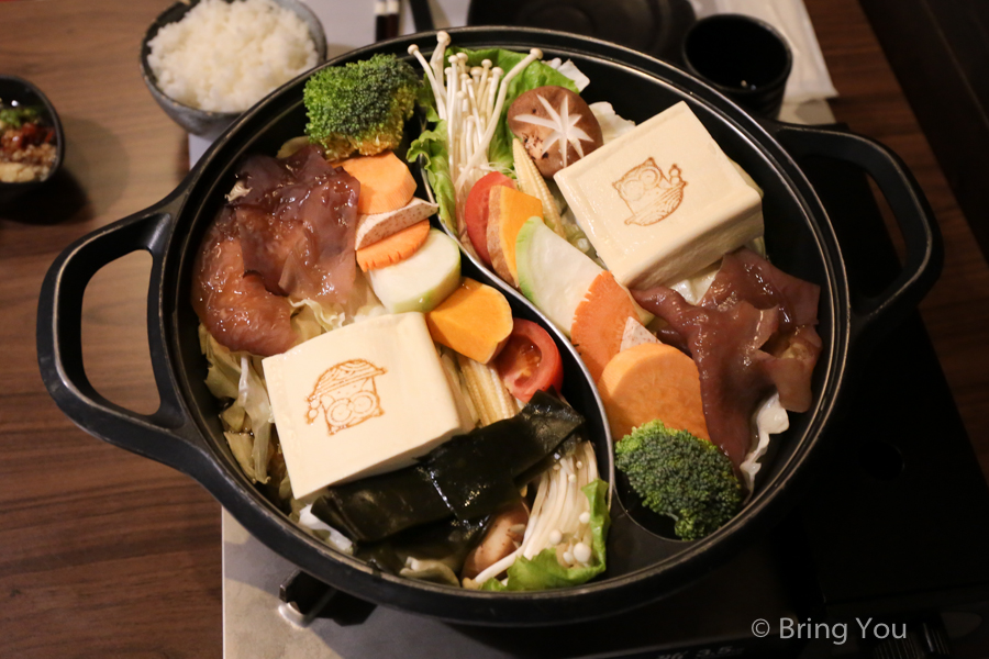 【凤山美食推荐】猫头鹰锅物，老母鸡古法汤底与绝顶好肉片的交响曲