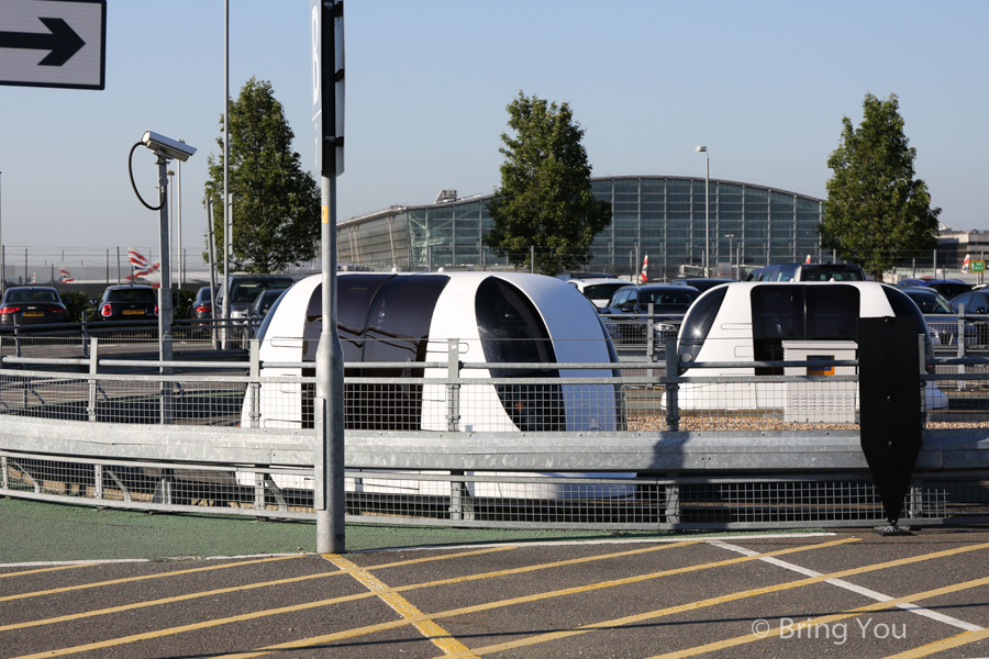 【希斯洛機場超未來感交通工具】個人捷運系統Heathrow POD：搭乘無人駕駛計程車來回機場飯店交通方式