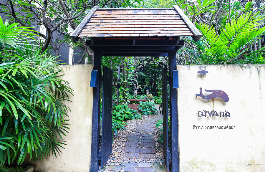 Divana Massage & Spa