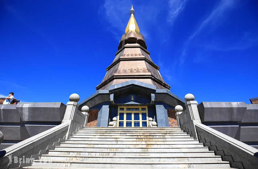 【清邁】茵他儂國家公園一日遊：走訪泰國最高峰與知名的國王皇后雙塔