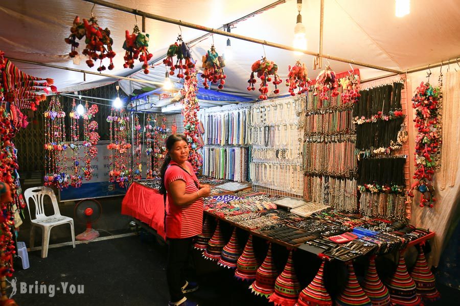 华欣夜市Chatchai Night Market