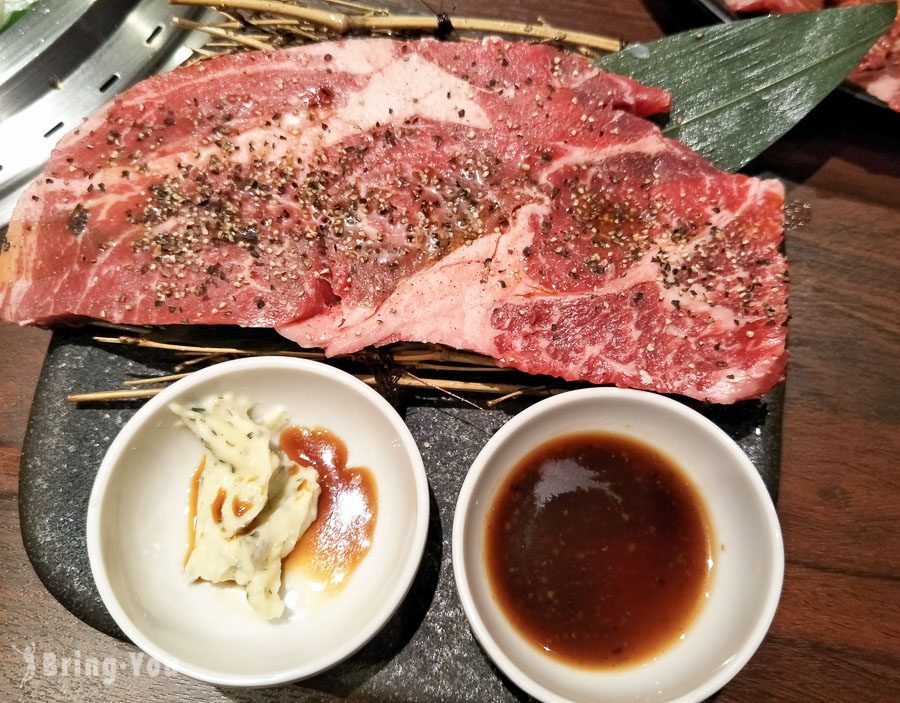 大阪烧肉吃到饱-焼肉 王道ファミリア