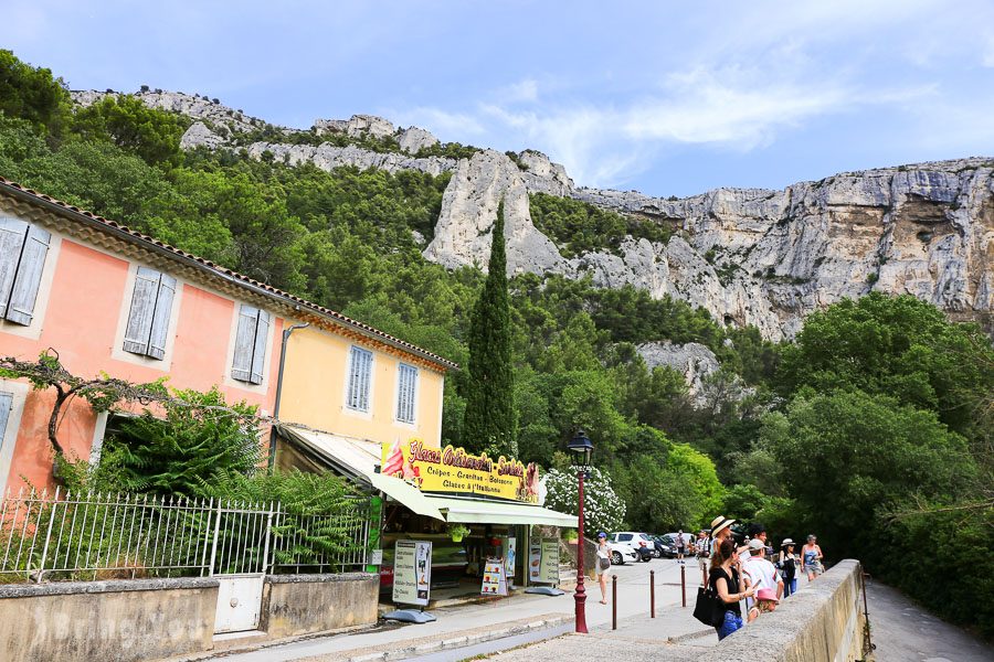 水泉村（Fontaine de vaucluse）