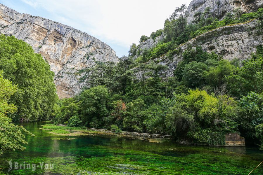 水泉村（Fontaine de vaucluse）