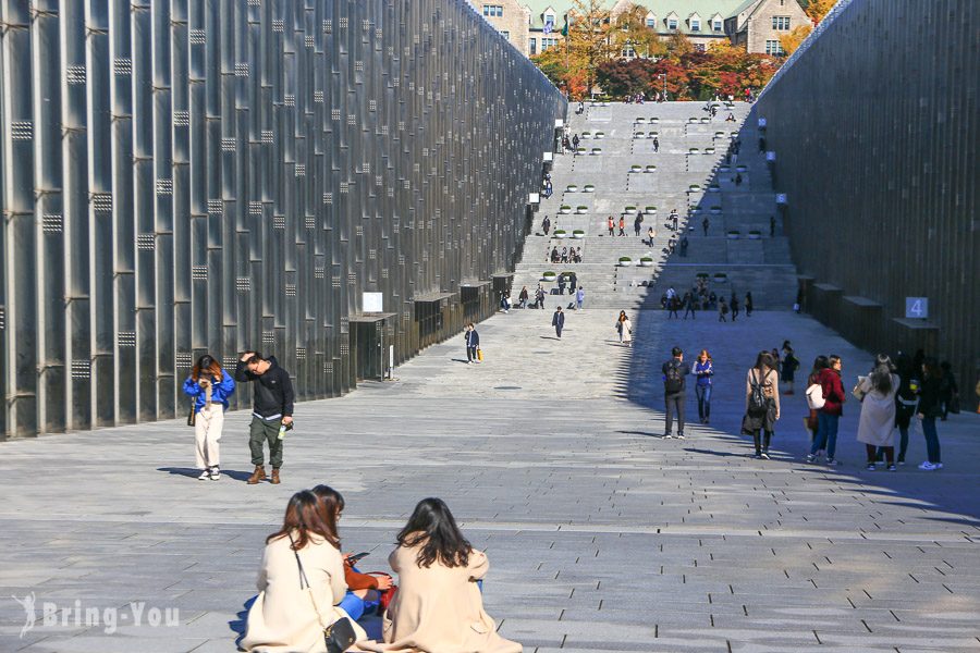 首尔梨花女子大学