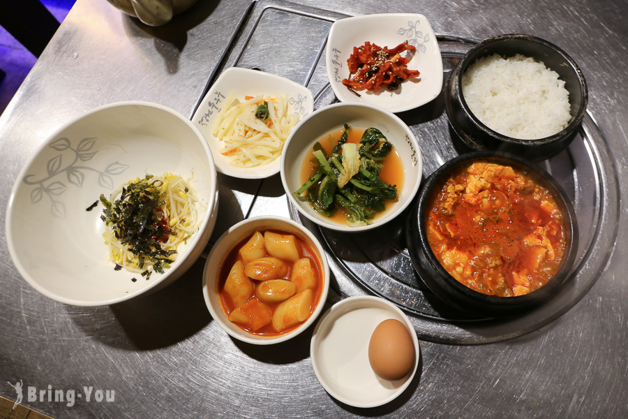 【首尔明洞美食】韩国老字号嫩豆腐汤「庭院嫩豆腐锅（정원순두부）」