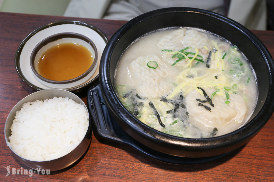 【韩国明洞美食】首尔必吃「神仙雪浓汤」：早餐宵夜皆宜的24小时饺子雪浓汤