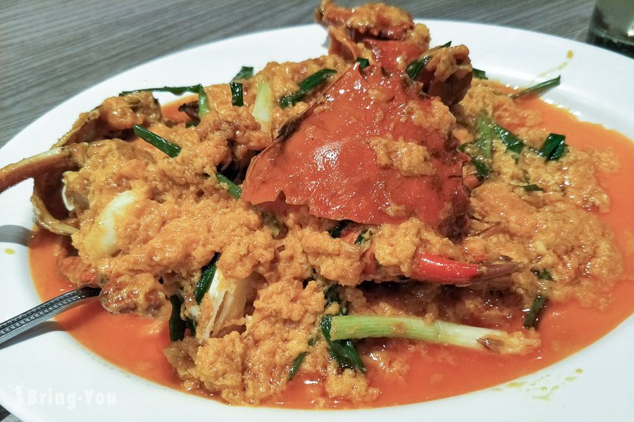 Somboon Seafood Fried Curry Crab