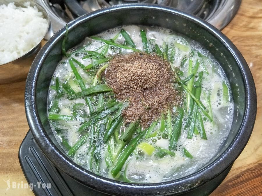 明洞釜山本钱猪肉汤饭