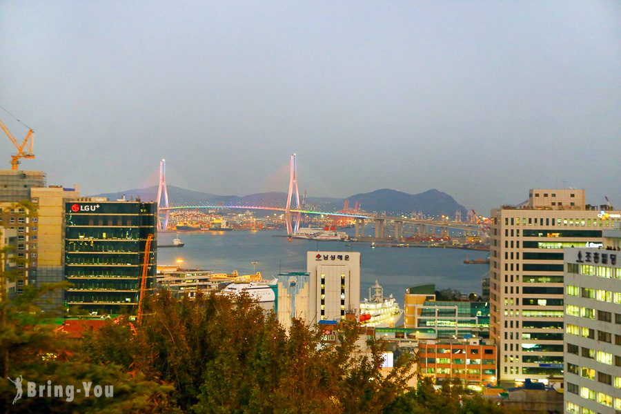 龍頭山公園釜山塔