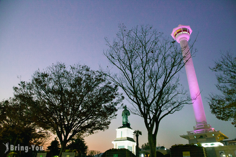 【釜山夜景景點】龍頭山公園釜山塔：南浦站附近俯瞰釜山海港美景好去處