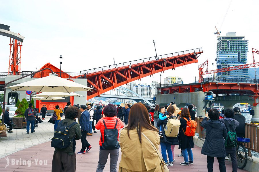 釜山影岛大桥开桥