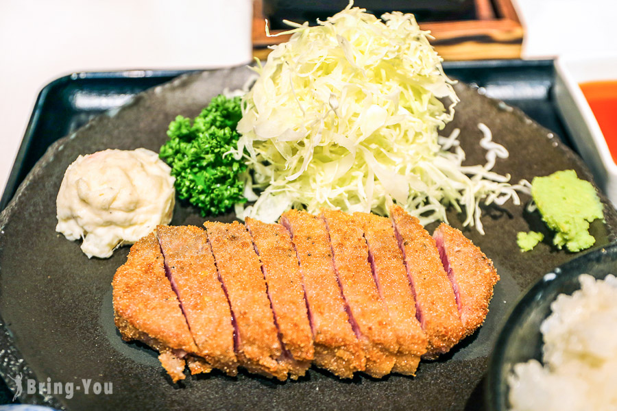 【浅草美食】浅草牛かつ（浅草炸牛排），雷门对面排队人气宵夜餐厅