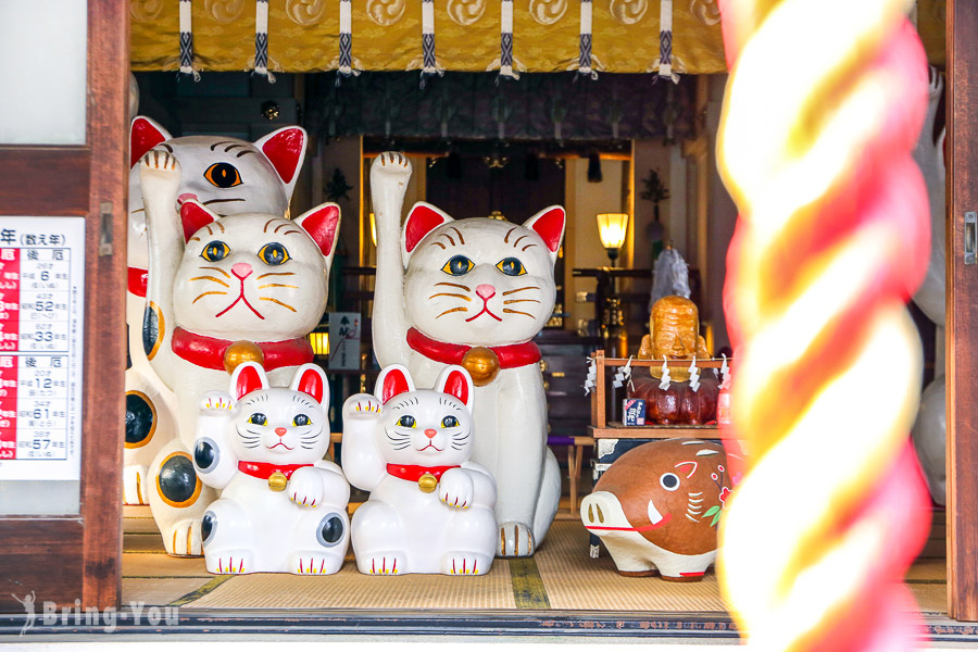 Imado Shrine: A Beckoning Cat Shrine for Love and Relationships in Asakusa