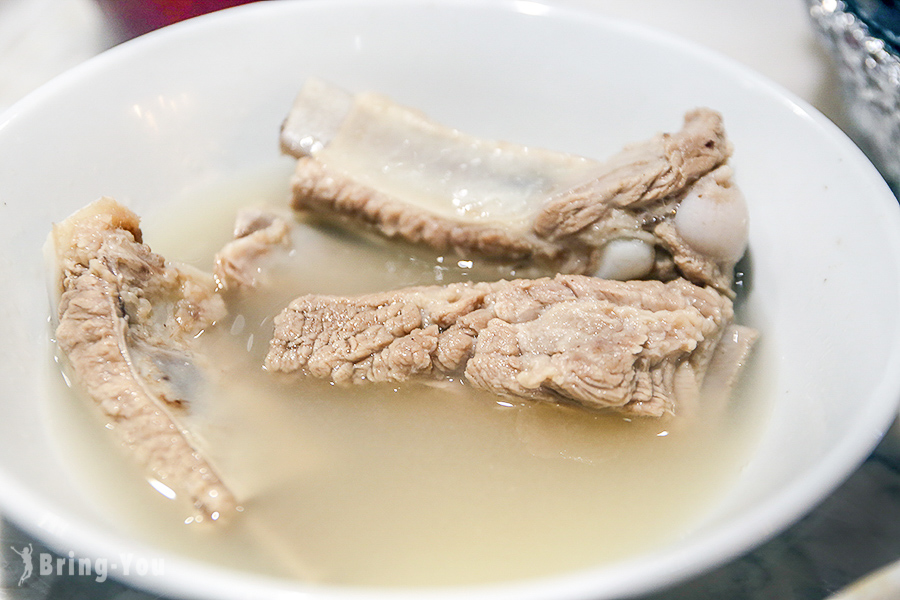 【曼谷美食】老街肉骨茶‧油條‧豆漿：來自新加坡的白胡椒風味肉骨茶餐廳