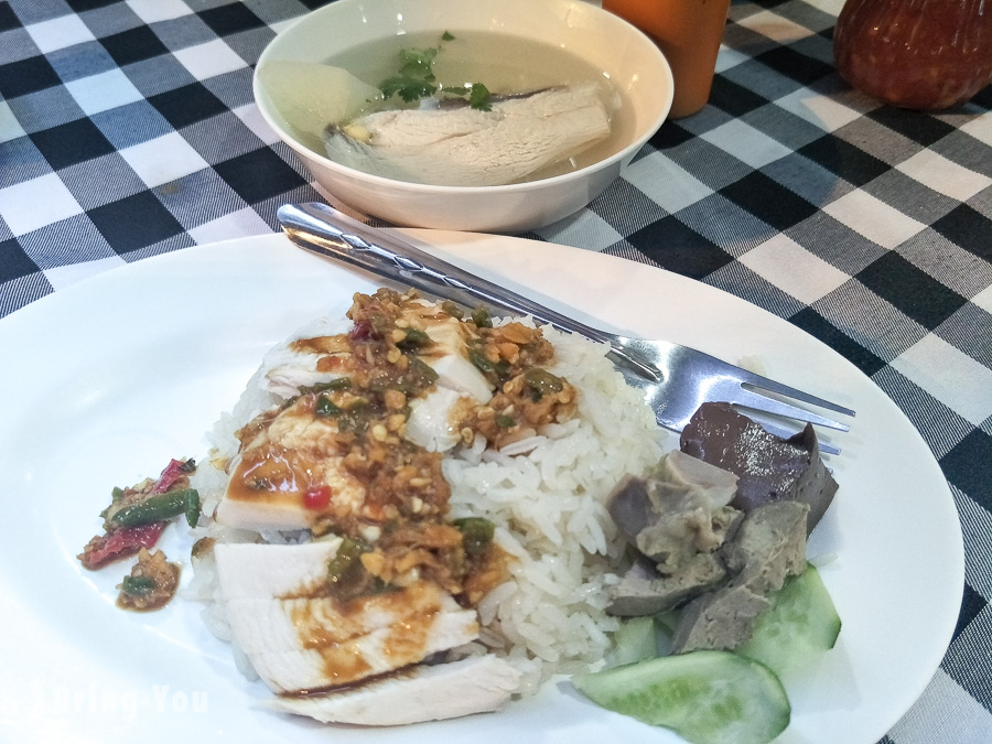 曼谷人氣興興海南雞飯