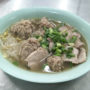 Rung Rueang Pork Noodles: A Foodie’s Review of Bangkok’s Famous Thai Pork Noodle