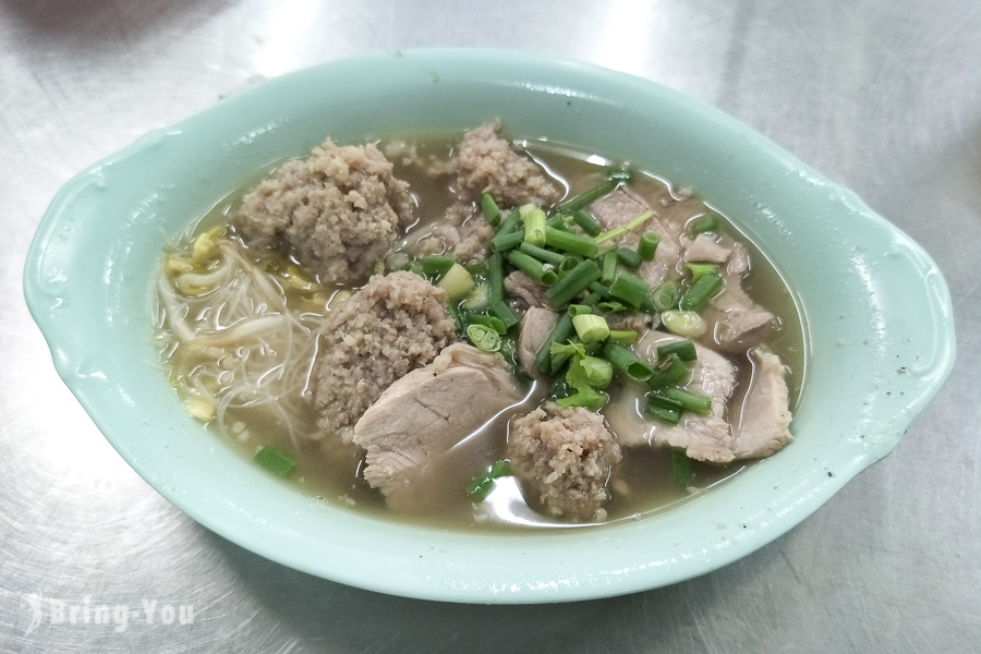 【荣泰米粉汤/荣泰鱼蛋粉】曼谷米其林必比登推介美食，Phrom Phong站50多年人气早餐