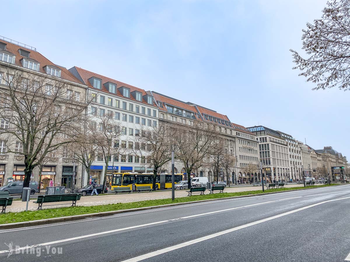 【德國柏林】菩提樹下大道（Unter den Linden）景點散步：布蘭登堡門、AMPELMANN 小綠人專賣店