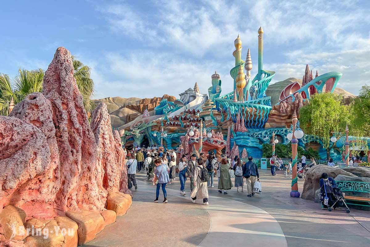 The Ultimate 2024 Guide to Tokyo DisneySea: Tips for Discounted Tickets, Getting There, and Must-Visit Attractions