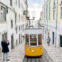 【葡萄牙里斯本】比卡升降機 Elevador da Bica：穿梭於陡峭鵝卵石街道上的風情纜車