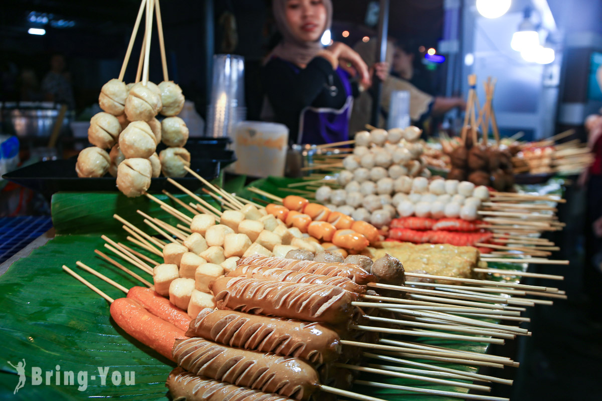 普吉镇周末夜市：Phuket Weekend Night Market