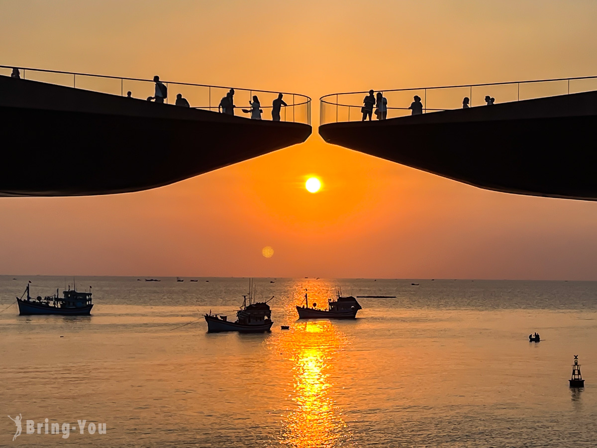 【富国岛夕阳求婚景点】亲吻之桥 Kiss Bridge：隔着桥接吻也太特别