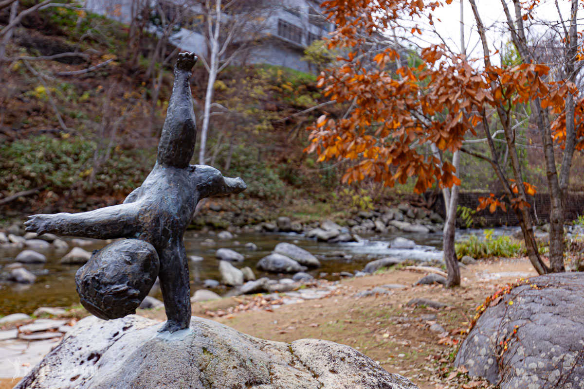 【定山溪溫泉景點攻略】定山溪楓紅一日遊散步路線、札幌出發交通、溫泉飯店推薦