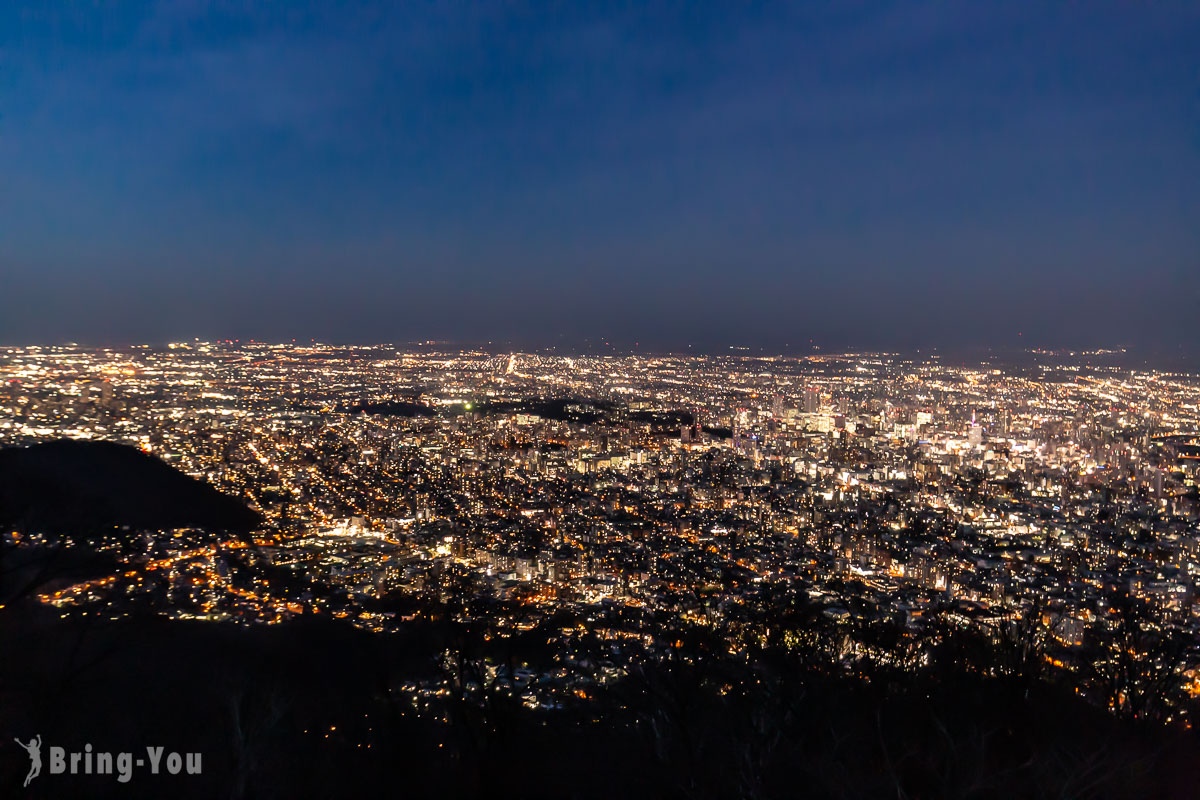 【藻岩山夜景全攻略】札幌市区出发交通、接驳巴士、登山缆车门票、营业时间讲解