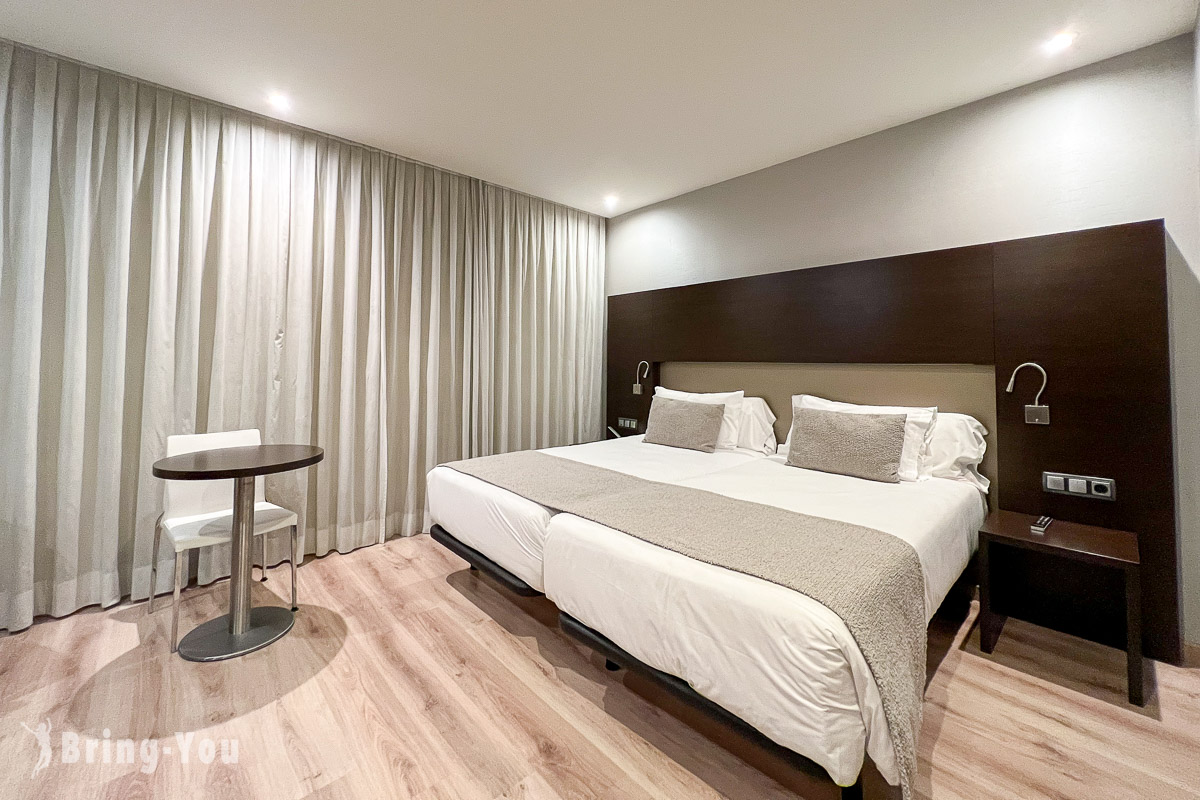 【格拉纳达火车站附近平价饭店推荐】Hotel Tent Granada 评价：干净舒适又方便